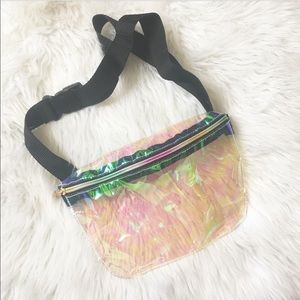 ✨ holo fanny pack ✨